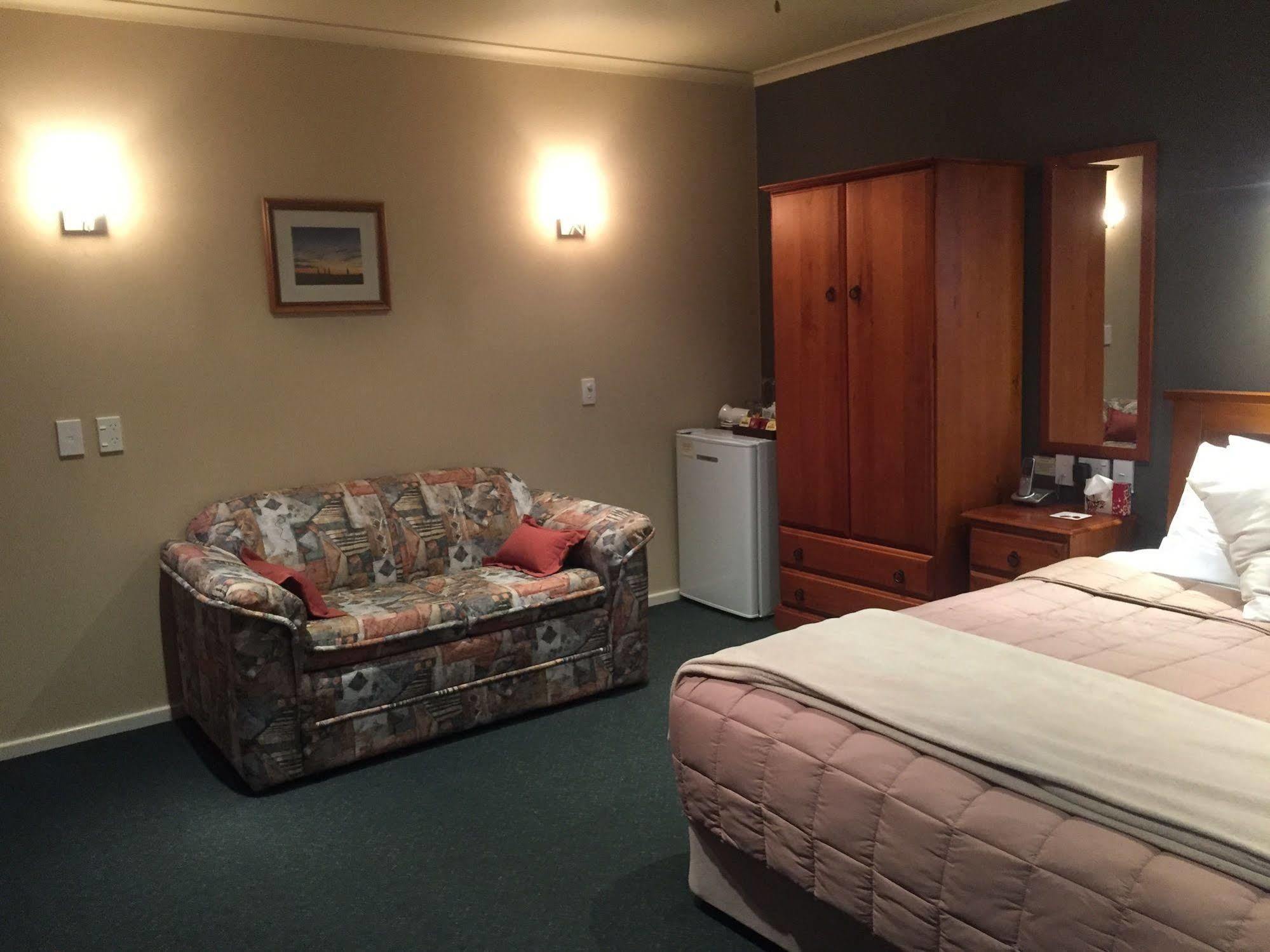 Lake Roxburgh Lodge Dış mekan fotoğraf